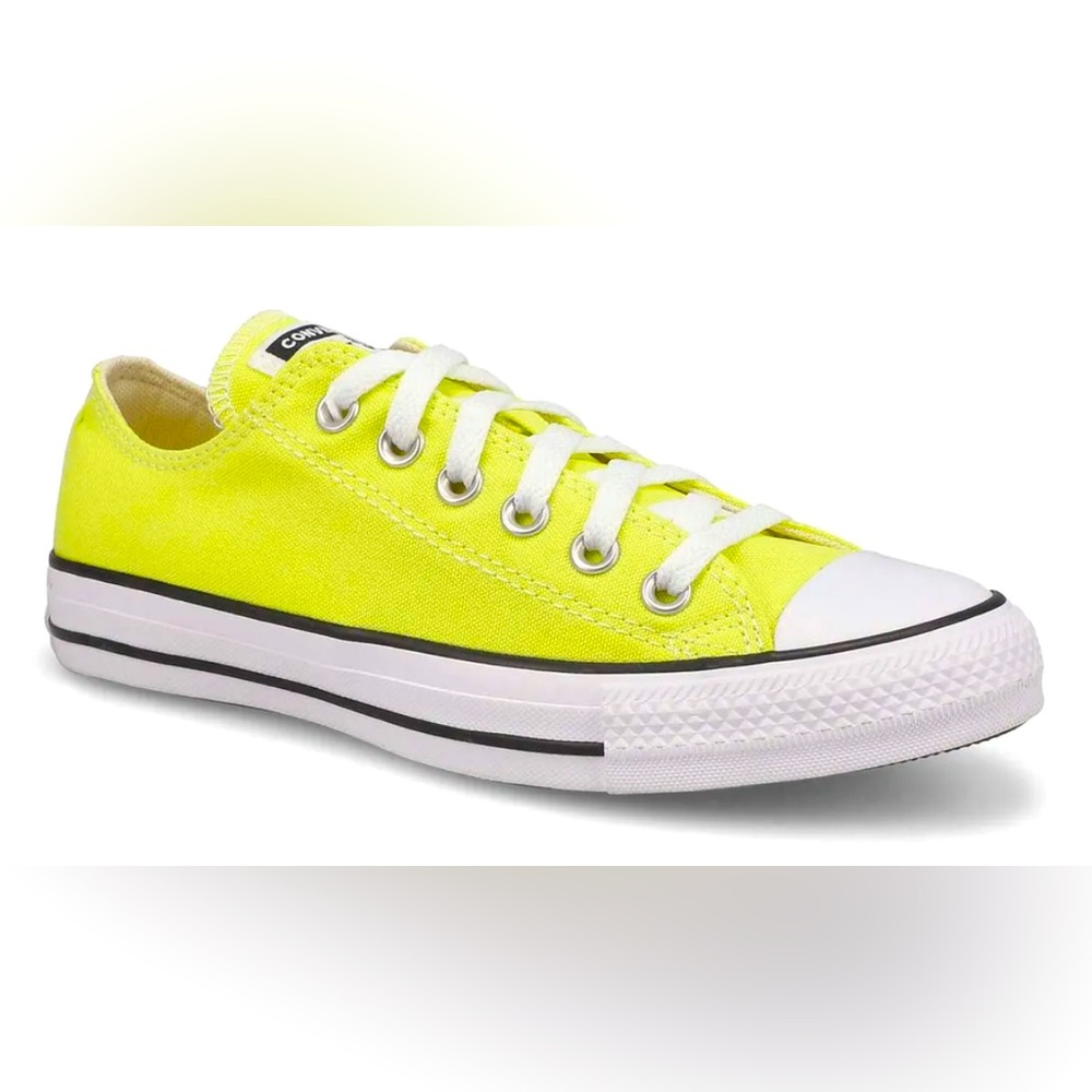 CONVERSE Chuck Taylor women’s  size 7.5 ALLSTAR low top Sour Candy sneakers